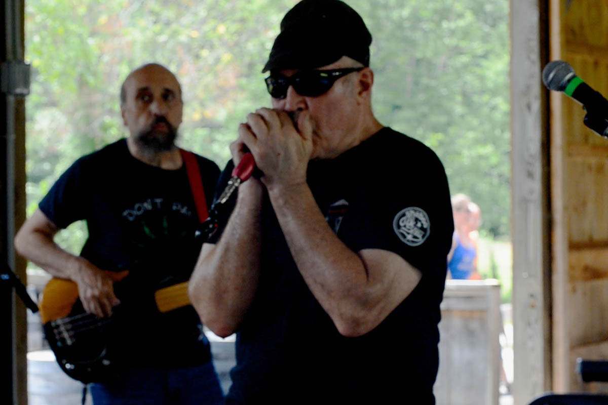 Ed Calcutt Blues Band2